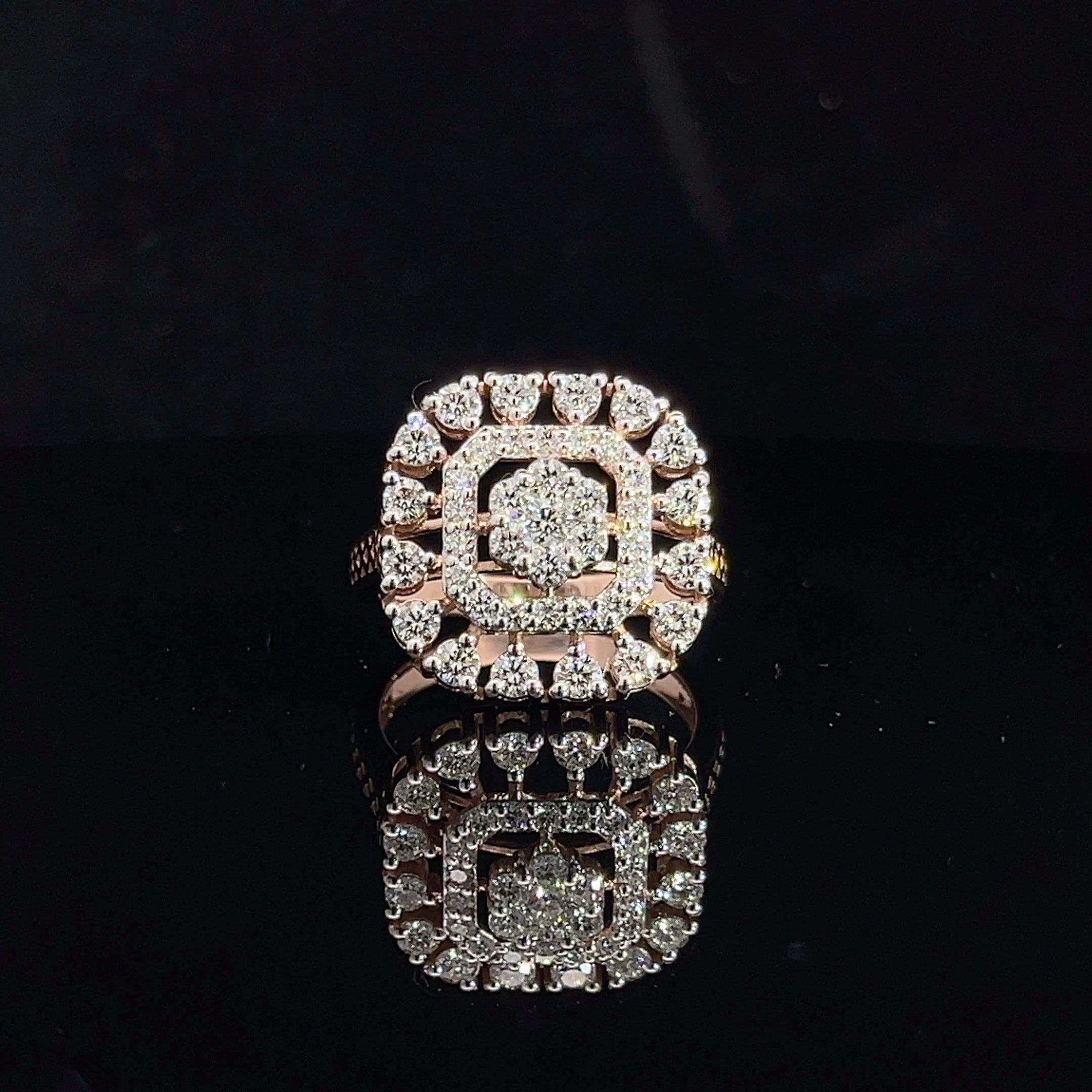 Zavian Diamond Ladies Ring