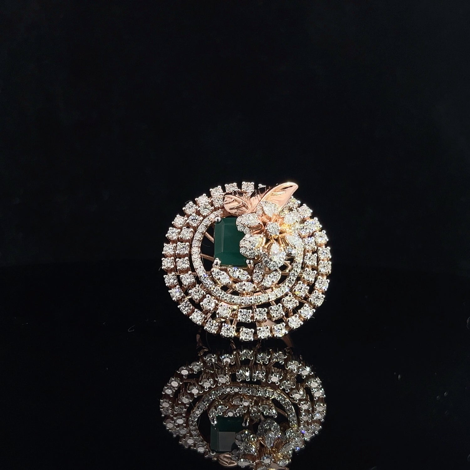 Alice Diamond Ladies Ring