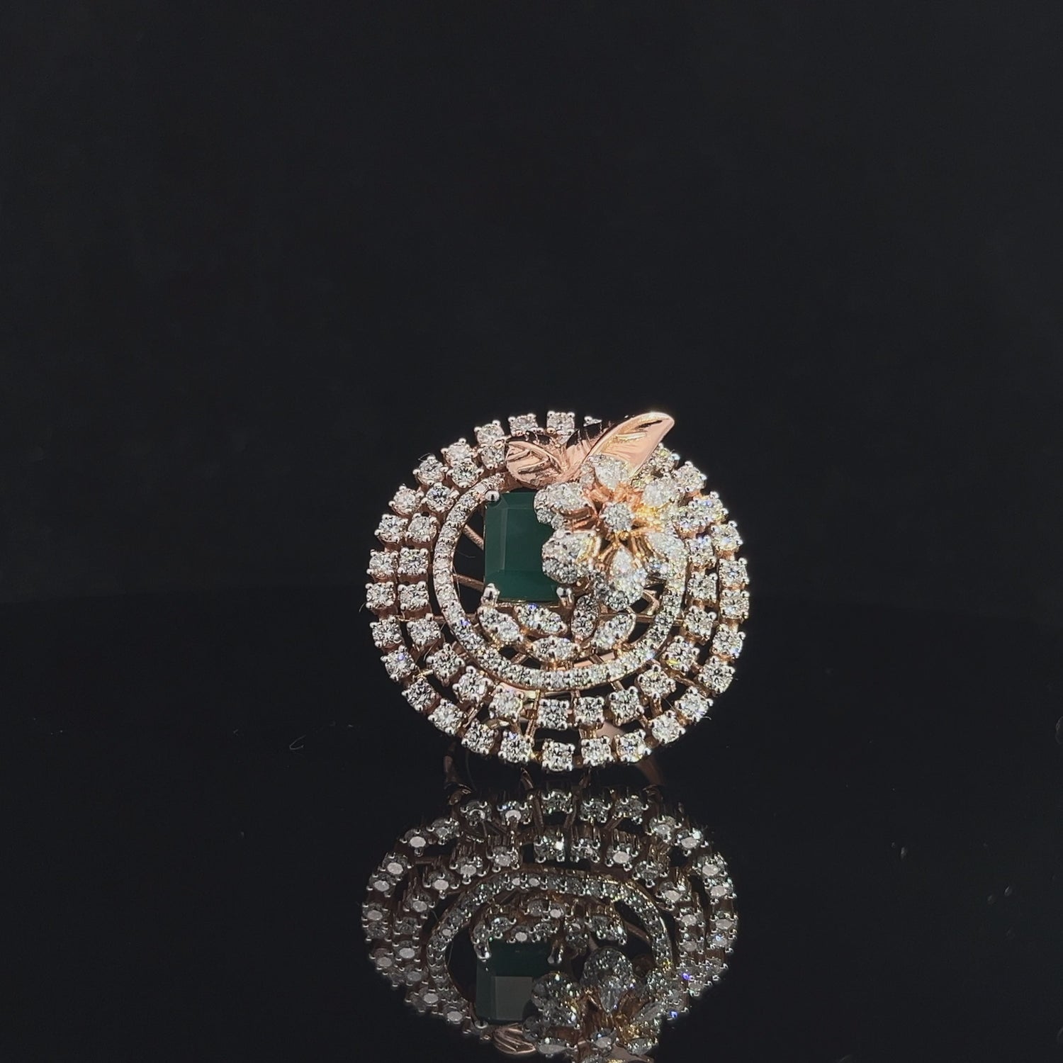Alice Diamond Ladies Ring